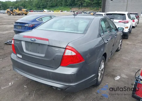 2012 Ford Fusion Se z USA, uszkodzony, nr VIN 3FAHP0HA8CR133837